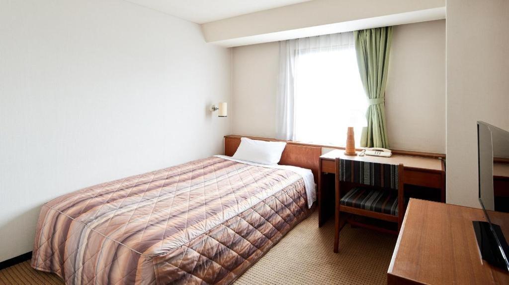 Marroad Inn Tokyo Fucsu Kültér fotó