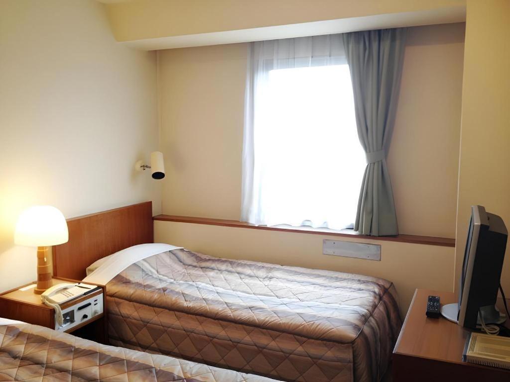 Marroad Inn Tokyo Fucsu Kültér fotó