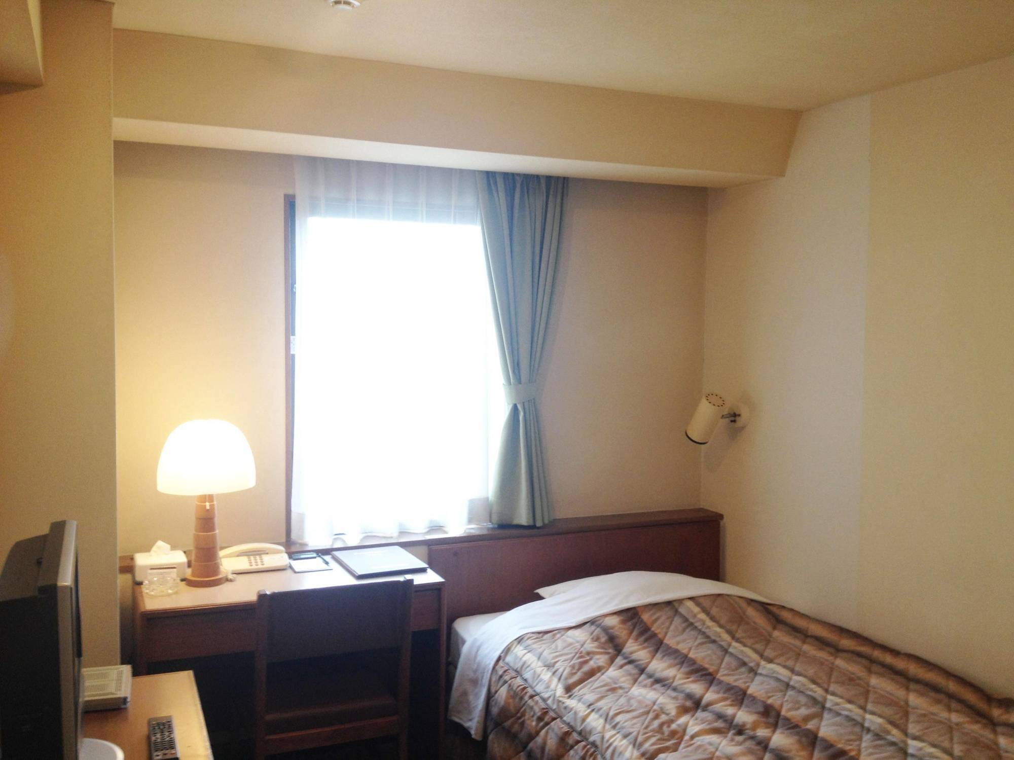 Marroad Inn Tokyo Fucsu Kültér fotó